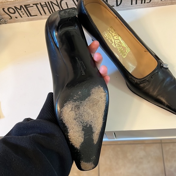 Vintage Salvatore Ferragamo Heels - Picture 5 of 8